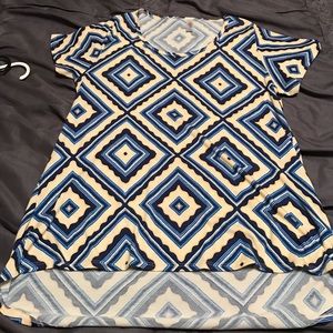 Lularoe Classic Tshirt