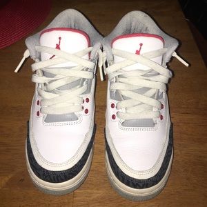 Air Jordan 3 "Fire Red"