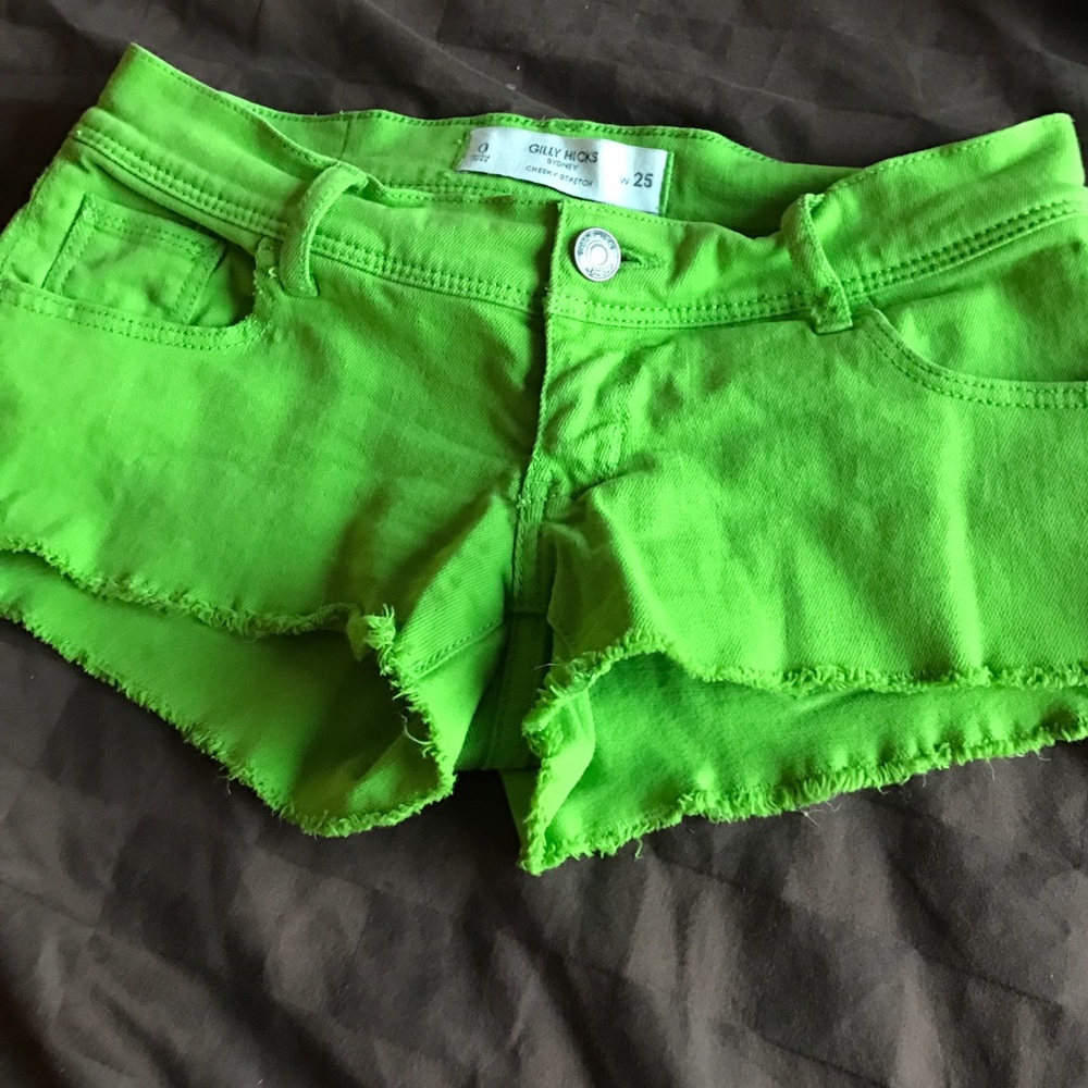 Short shorts