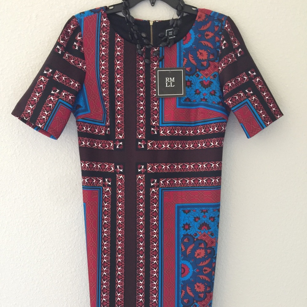 NWT Gorgeous Print Sheath Dress