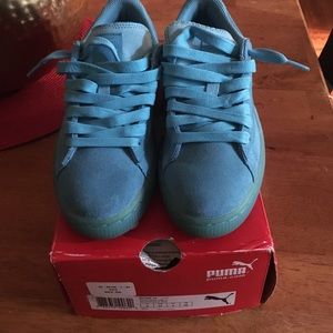 Puma Suede "Ice Blue"