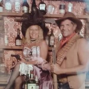 Meet your Posher, Dawn