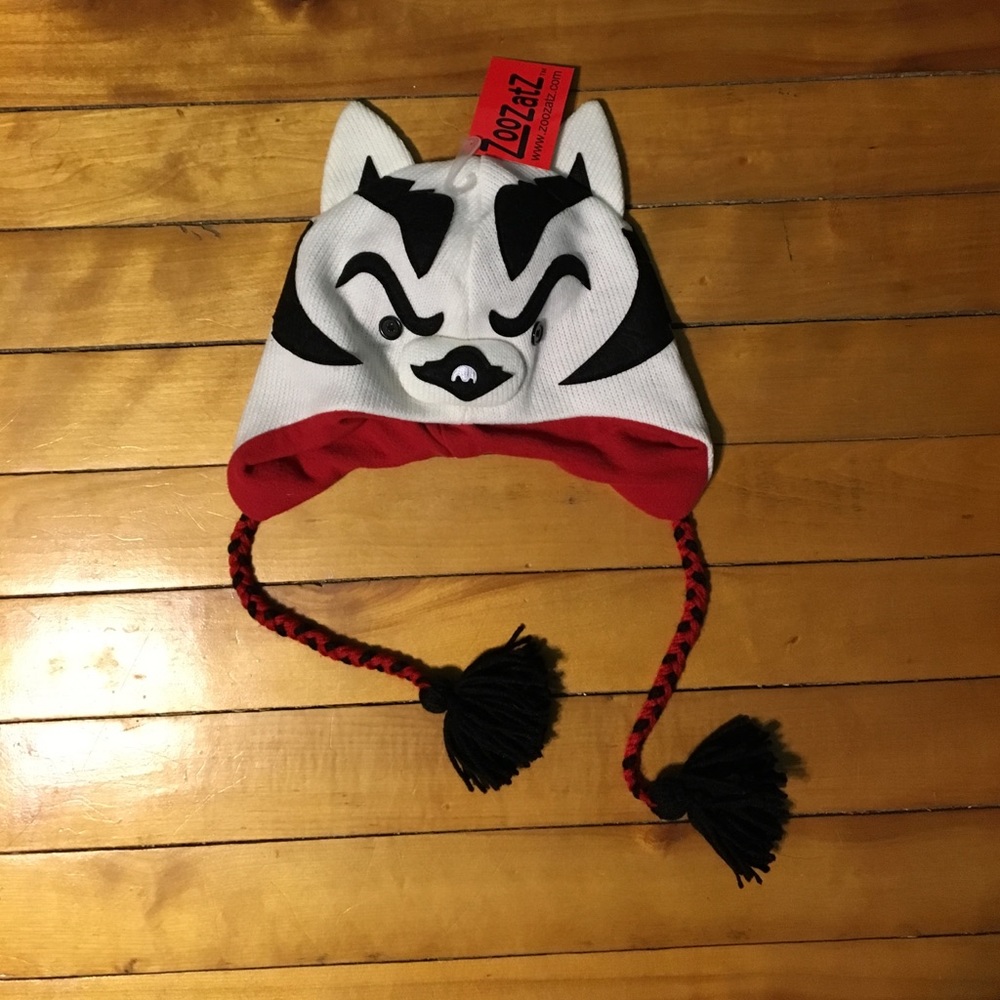 Badger hat