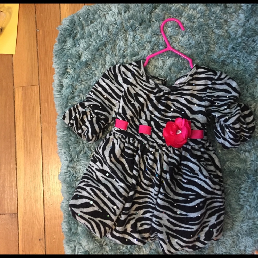 Young land brand baby dress