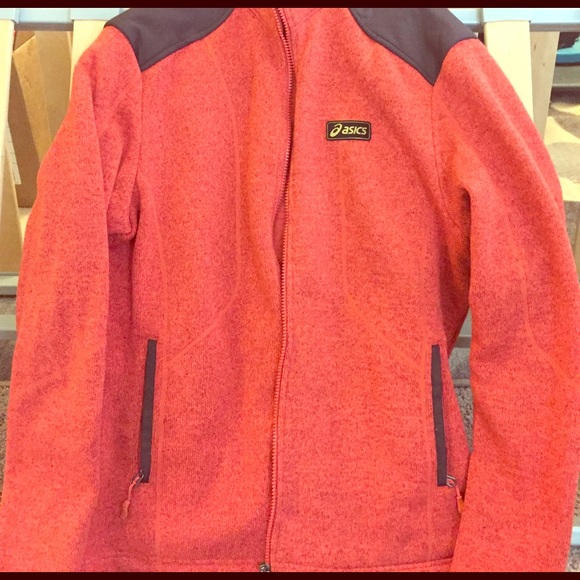 asics performance jacket