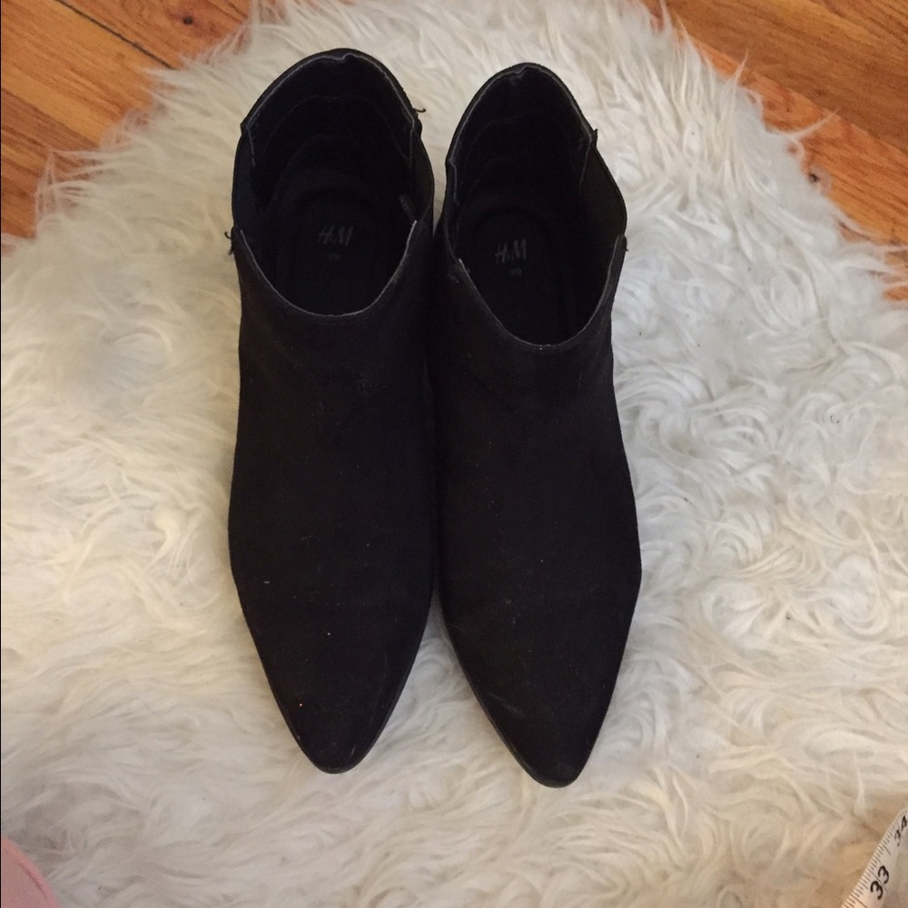 Ankle booties