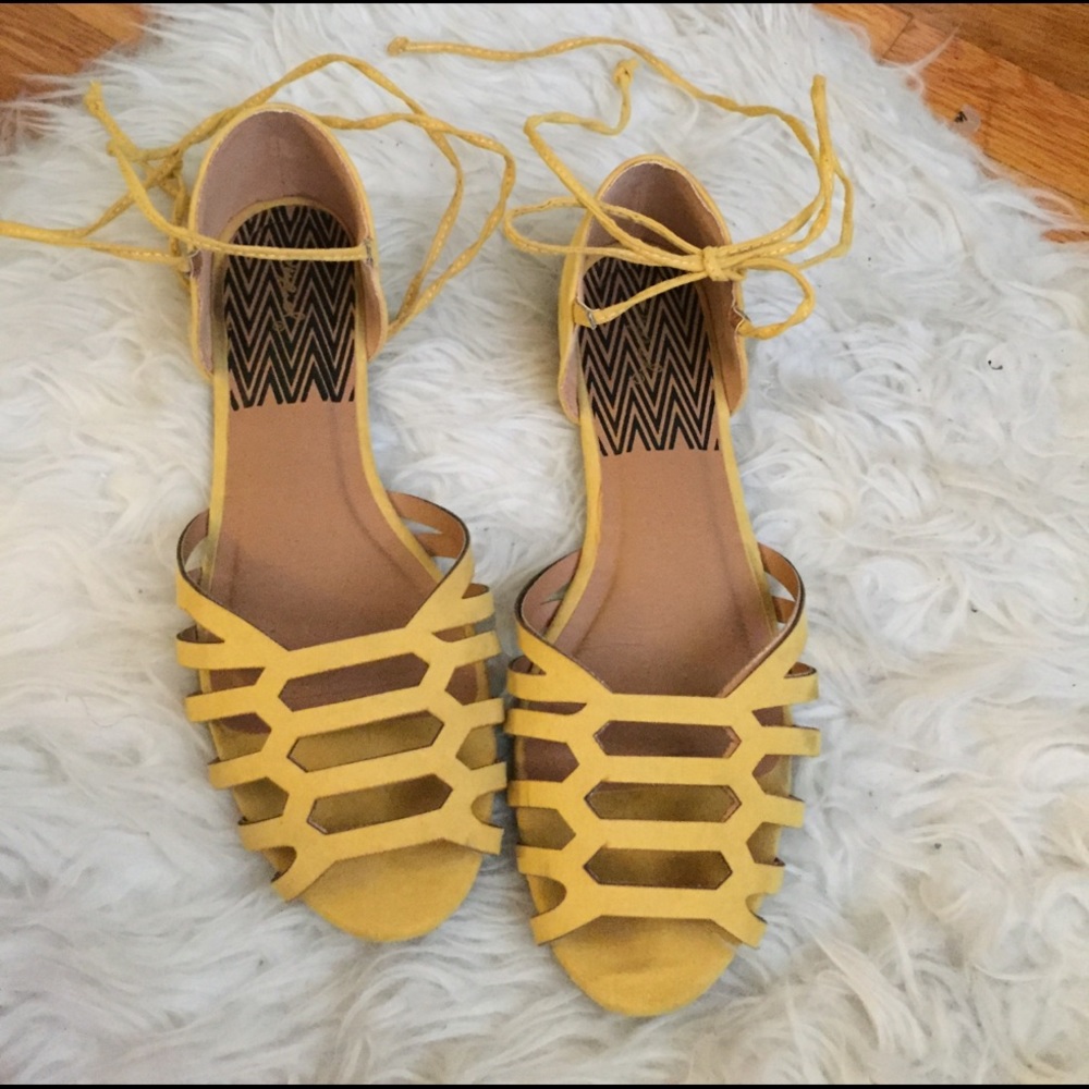 Summer sandals