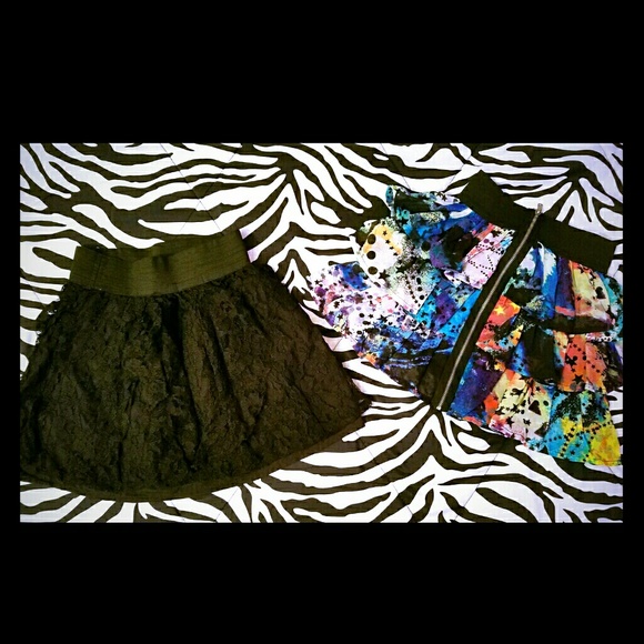 Girls Bundle of 2 Skirts - Picture 1 of 1