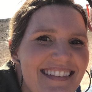 Meet your Posher, Sharyn