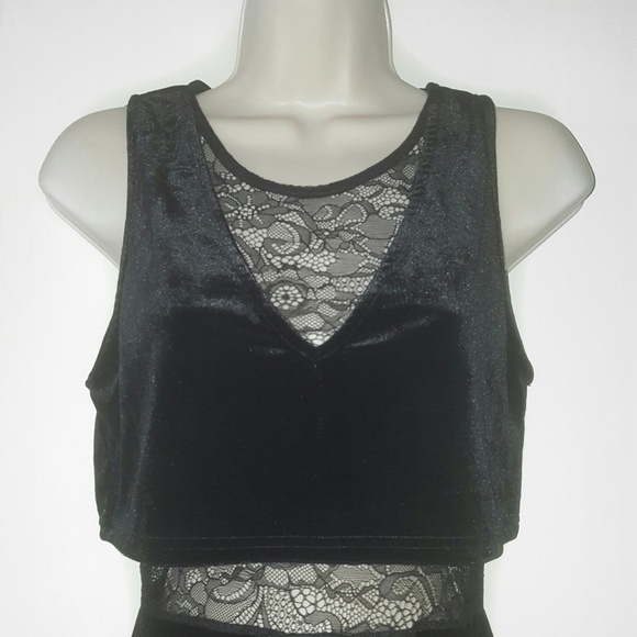 MINKPINK Velvet and Lace Maxi Dress - Picture 5 of 6