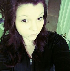 Meet your Posher, Amber