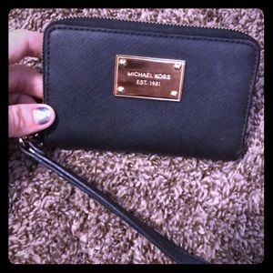 Like new Michael Kors Wristlet