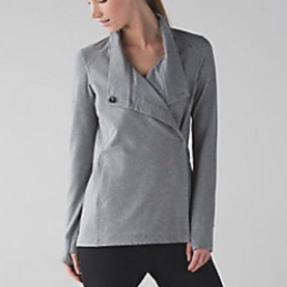 Lululemon Coastal Wrap NWOT, two tone grey