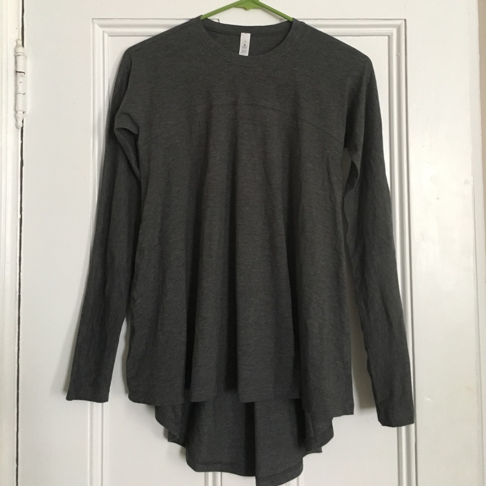 Lululemon Acadia LS SIZE 2 grey