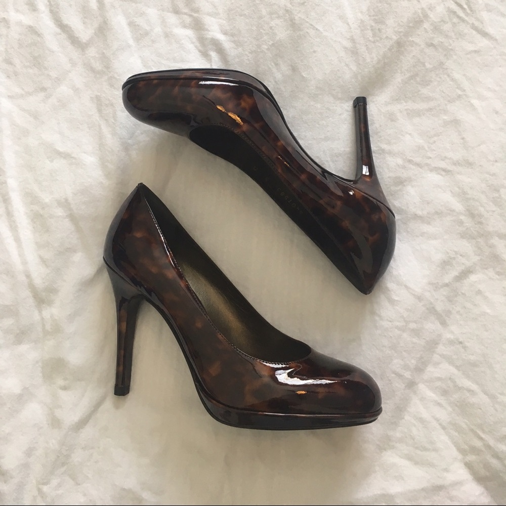 NIB Stuart Weitzman Platswoon Tortoise Pumps 5.0