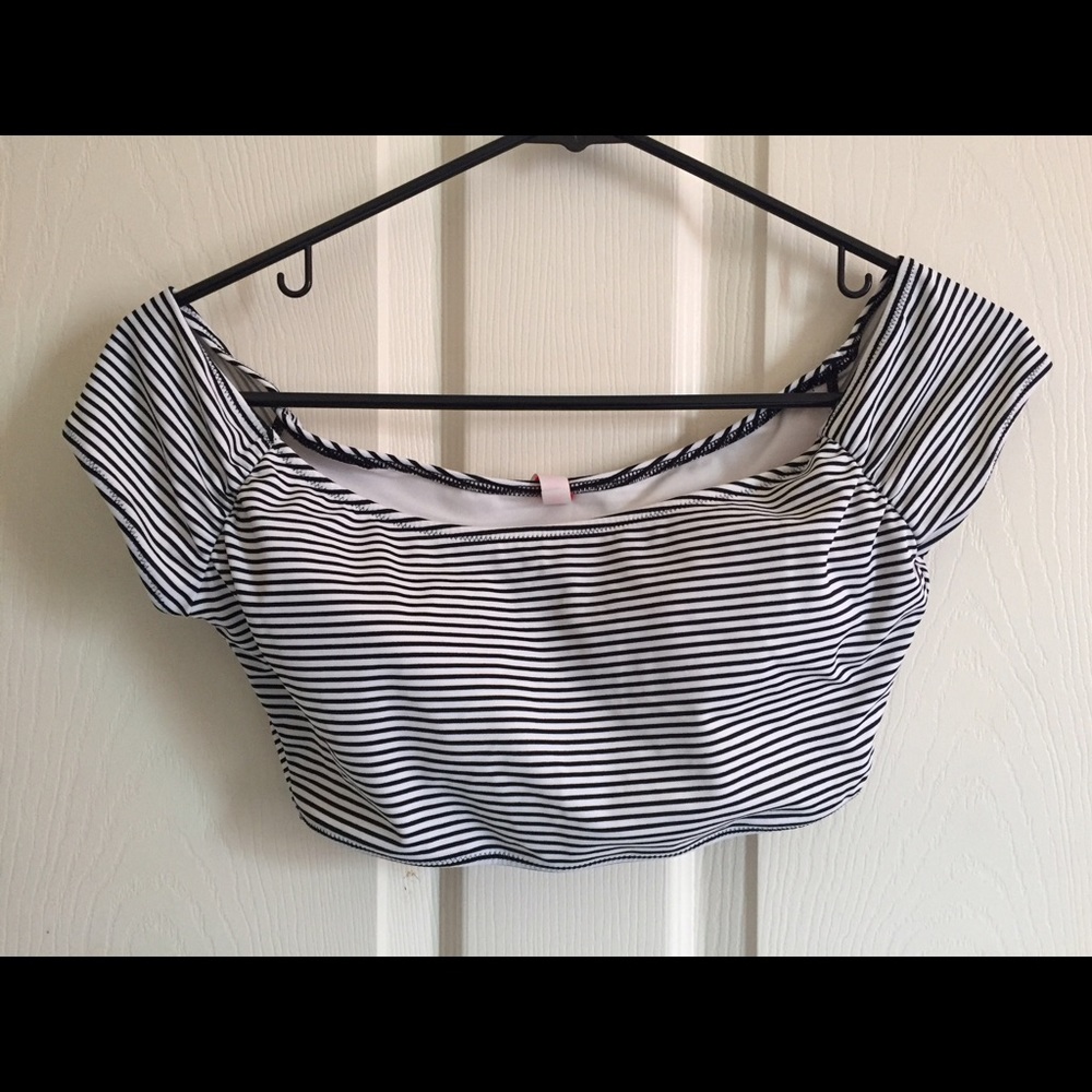 PINK Victoria Secret swim suit top