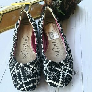 TOMS One for One Black Embroidered Ballet Flat