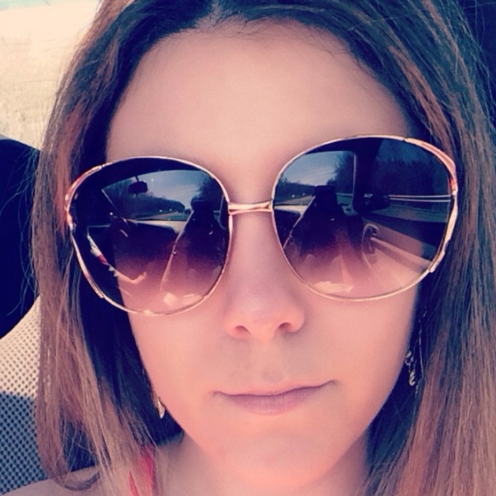 Meet your Posher, Sophie