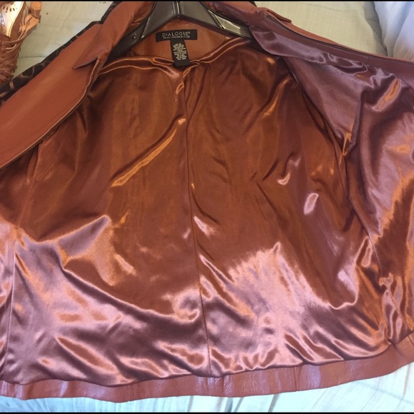 Bonded leather jacket 🧥 Brand New never worn. - Picture 3 of 6