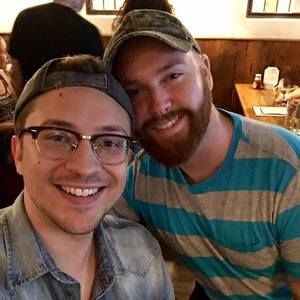 Meet your Posher, Dillon