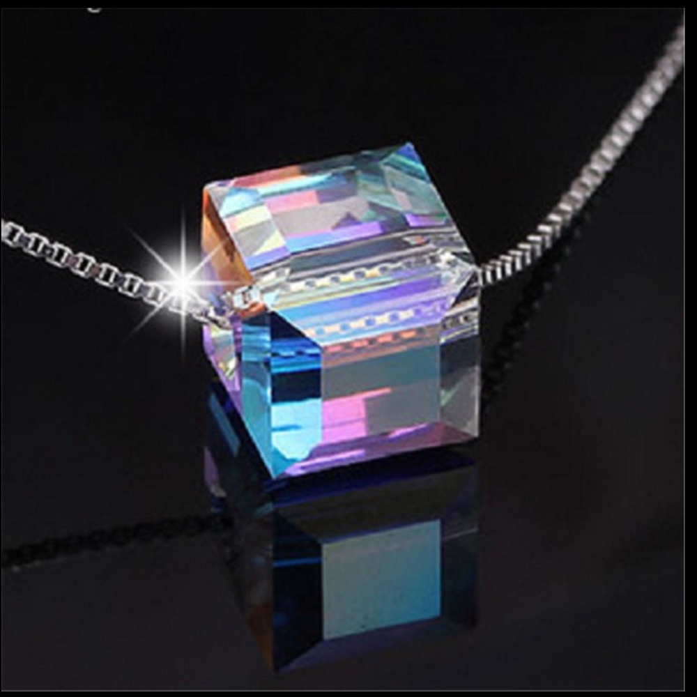 BEYOND GORGEOUS CUBE NECKLACE!! 🔥✔️✨ - Picture 3 of 4