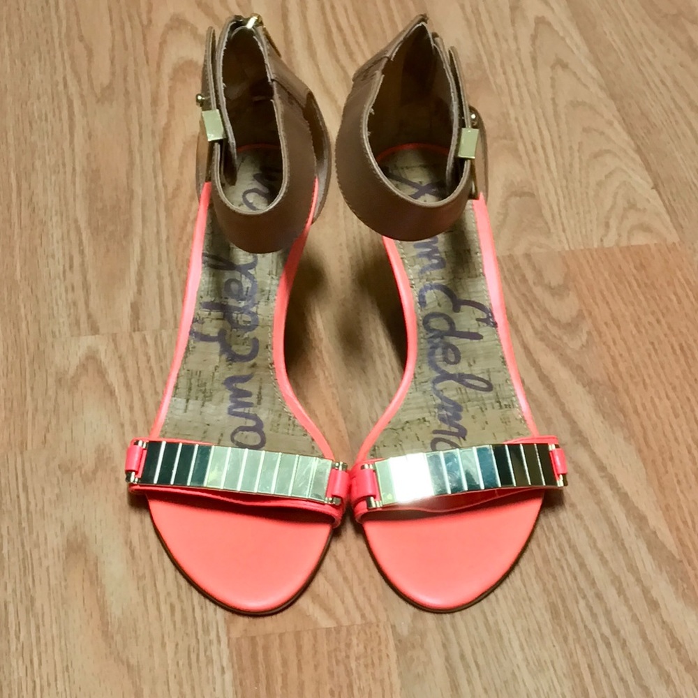 Sz 7.5 Sam Edelman Serena Wedge Coral Tan Gold