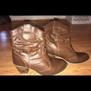 Women's dress cowgirl boots
