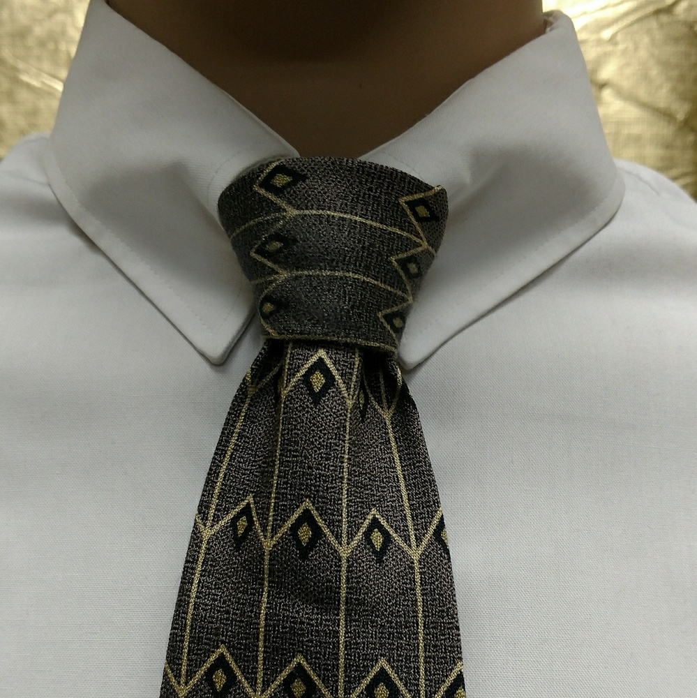 Lamberti 60" Silk Art Deco Necktie