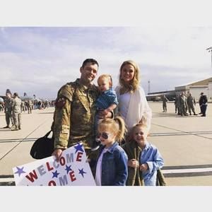 Meet your Posher, Ciara