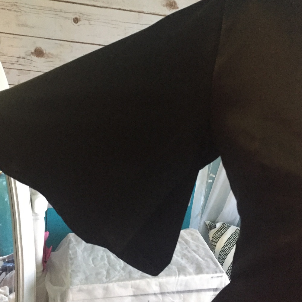 Missguided Black satin Plunge romper s/m - Picture 4 of 6