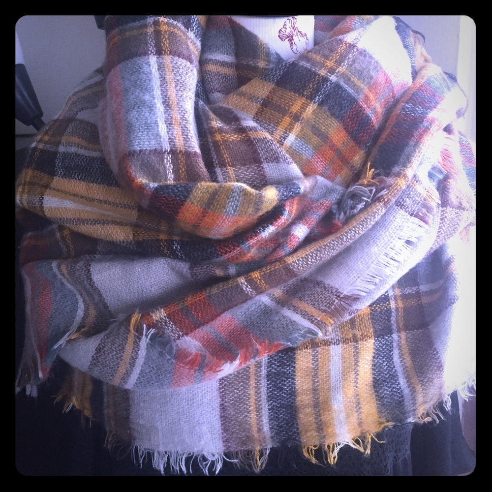Zara blanket scarf