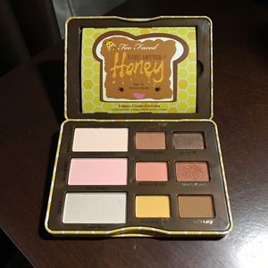 Too Faced Peanut Butte and Honey palette