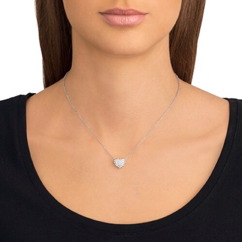Swarovski heart pendant