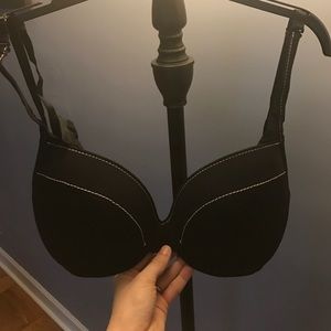 La perla studio black bra - size 34D -