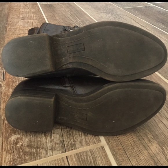 Women's brown knee high boots - Picture 4 of 4