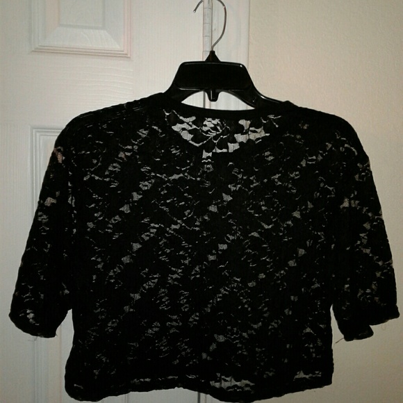 Crop top - Picture 2 of 2