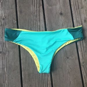Patagonia Cheeky Reversible Cutback Bikini Bottoms