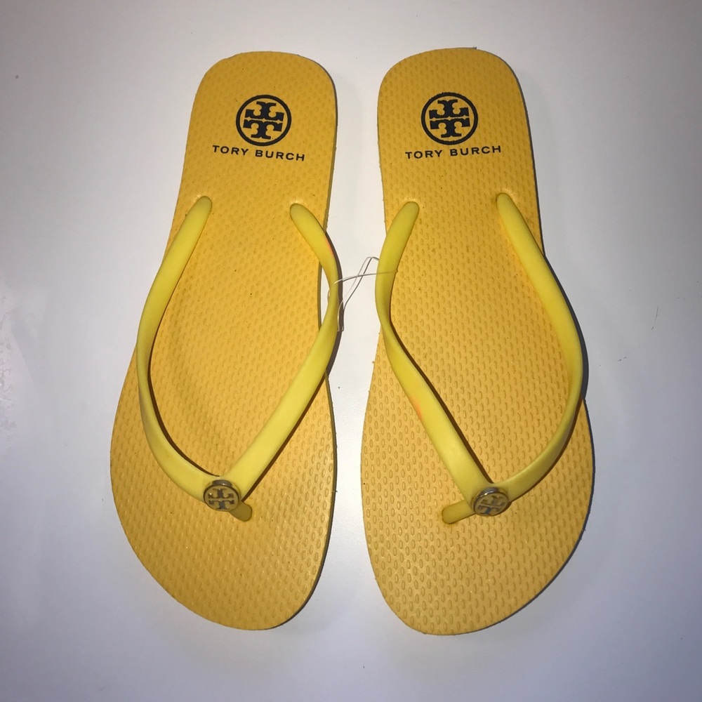 Never worn Tory Burch rubber flip flop