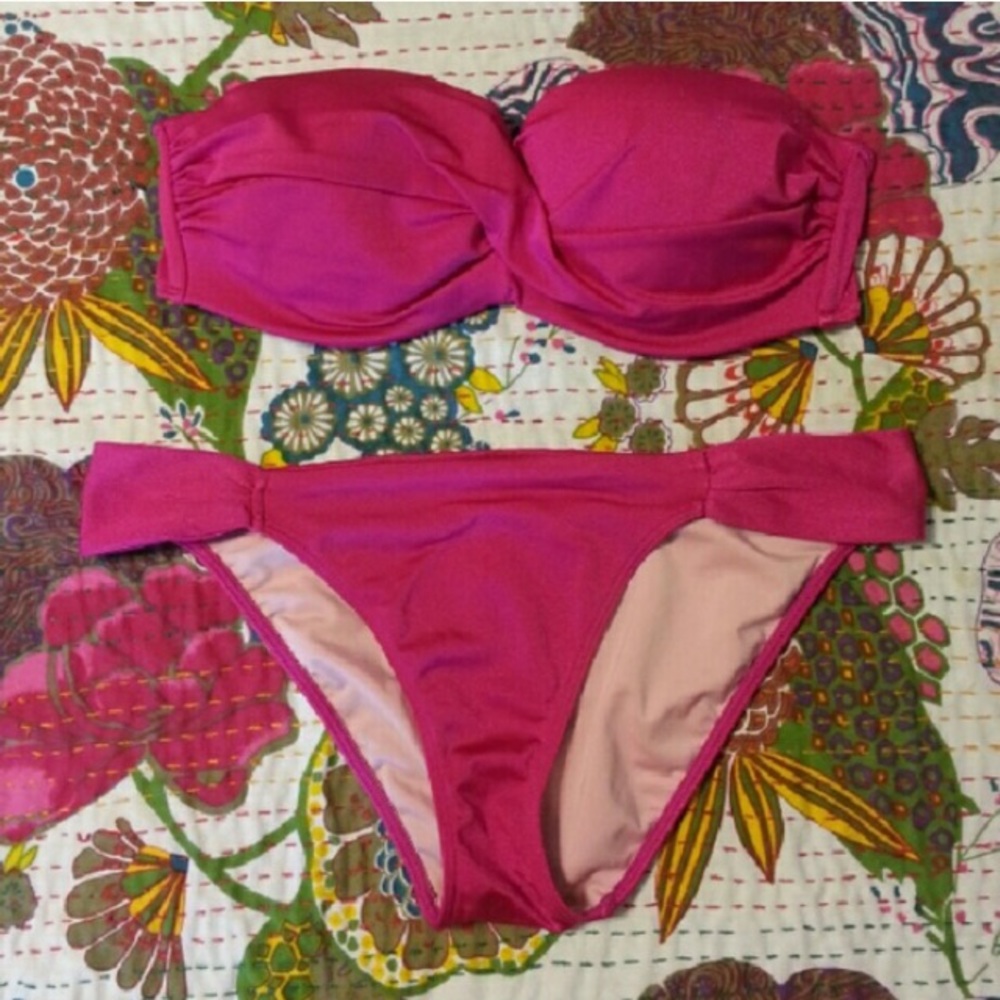 Hot pink push up bikini top 34C