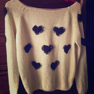 Vintage style heart ❤️ sweater size medium.