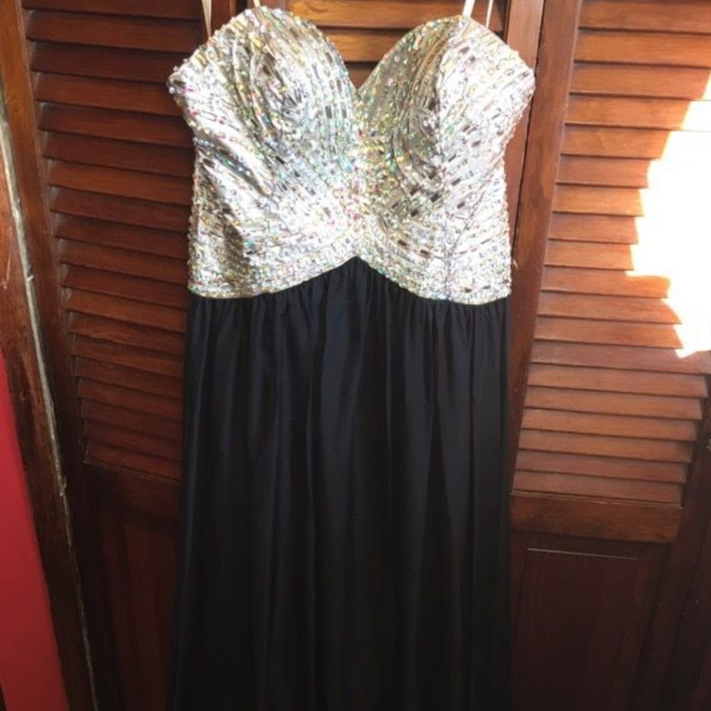 Elegant long black dress.