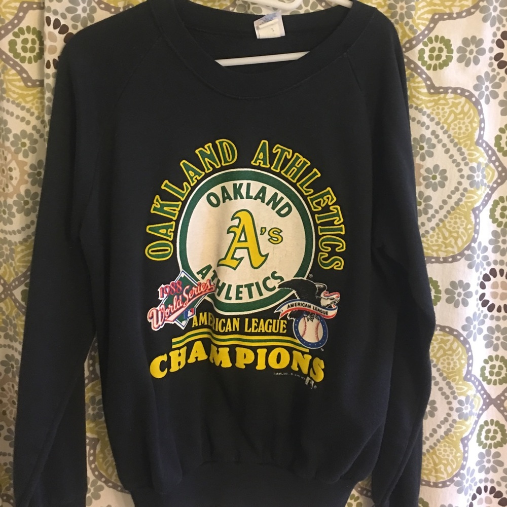 Vintage Oakland A's sweatshirt M 1998