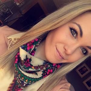 Meet your Posher, Violet