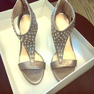 Jessica Simpson heels