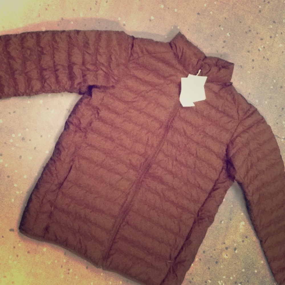 Brand New XL Uniqlo ultra light down brown jacket
