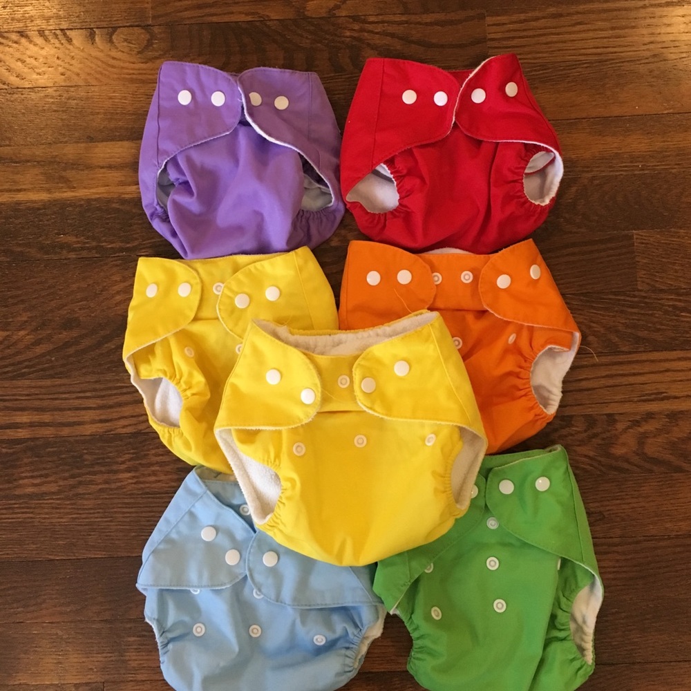 Qianqunui cloth diaper covers.