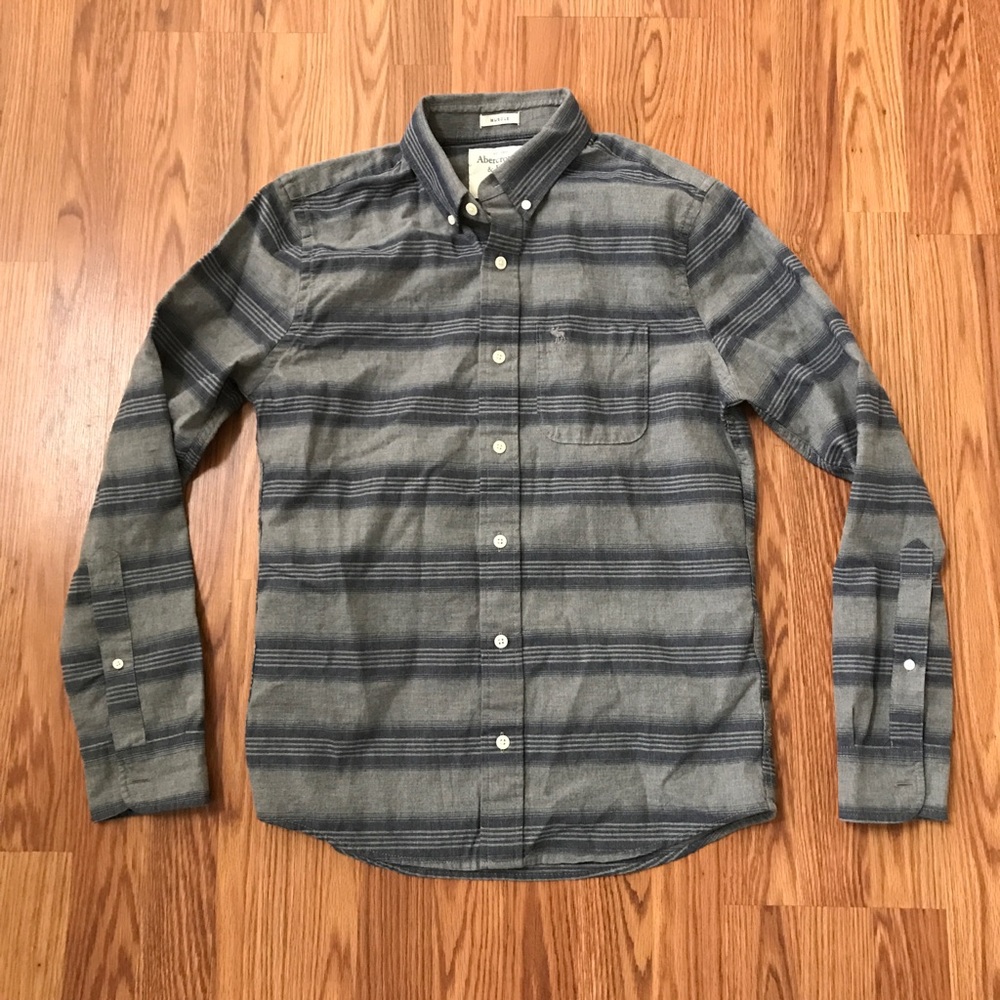🎉HOST PICK 6/12🎉Abercrombie & Fitch Shirt