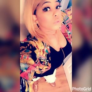 Meet your Posher, Brittany