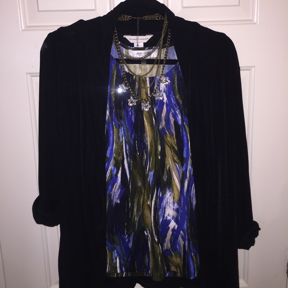 Jones Studio Sleeveless Top.