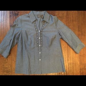 SALE✅✅Chico's Denim top with beaded detail